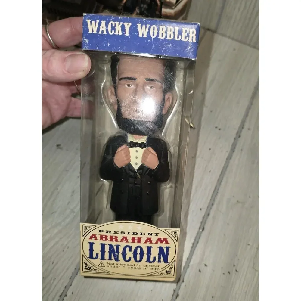 Funko Wacky Wobbler President Abraham Lincoln 2009 Release USA 16 Illinois